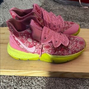 Nike kyrie Patrick star collab Basketball (11.5)